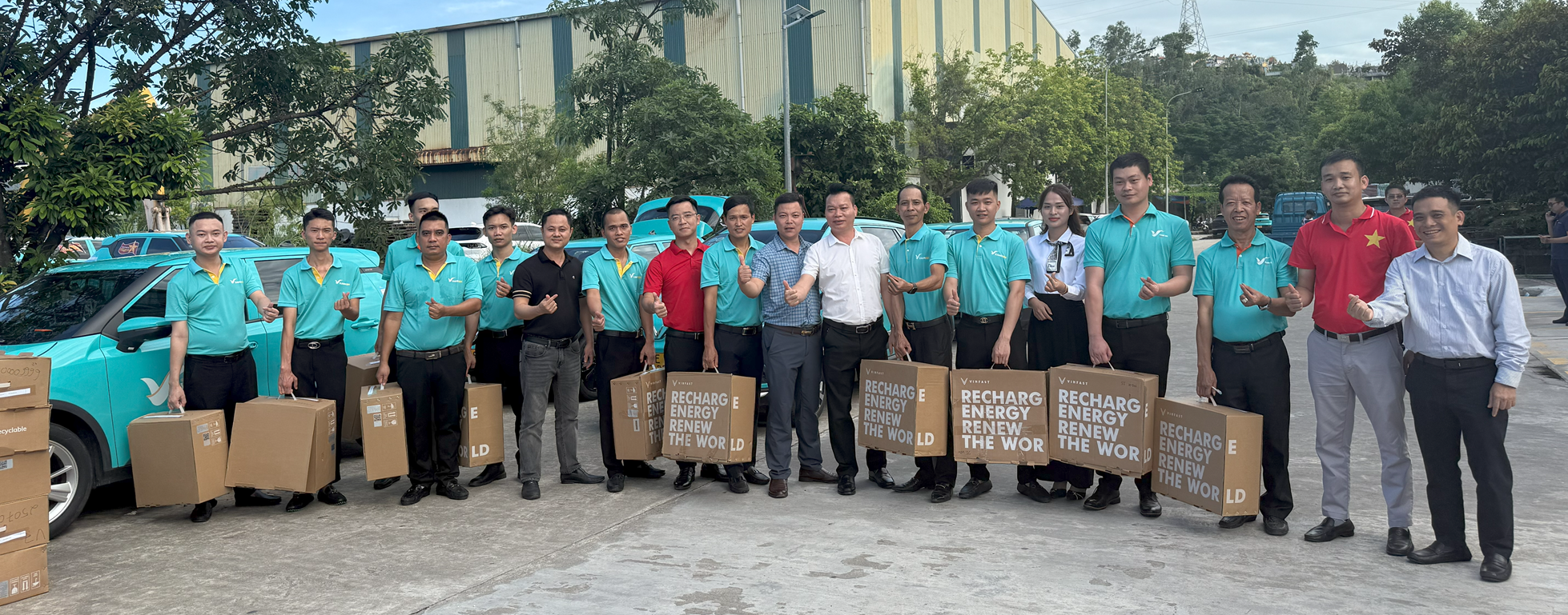 Taxi Xanh SM Quảng Ninh và giải pháp sạc nhanh Go ev